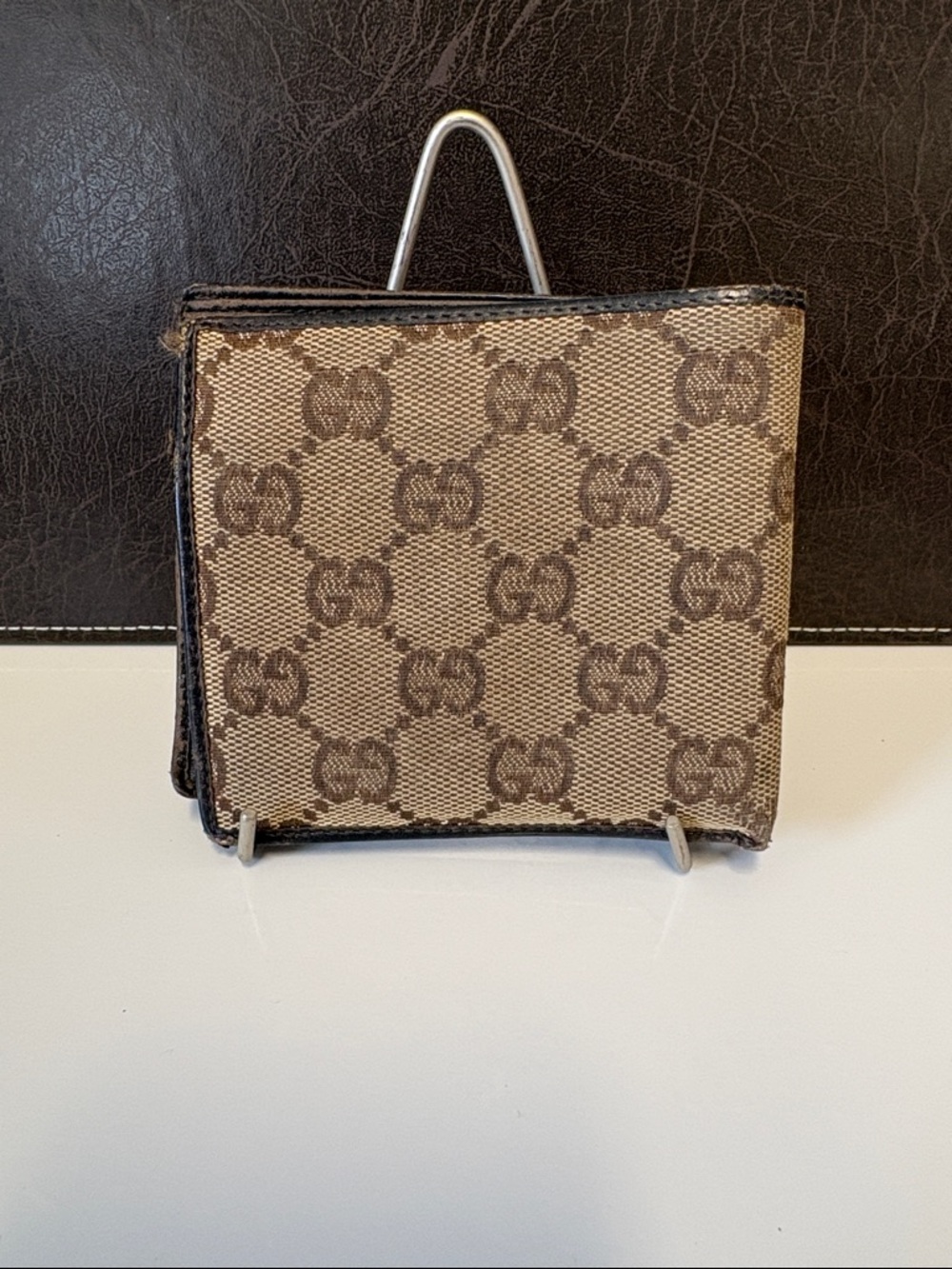 Gucci Brown Beige GG Canvas Bifold Wallet - Picture 2 of 12